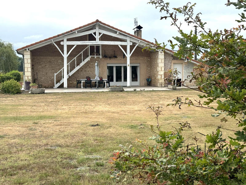 Maison ancienne - 168 m² - 5 pièces