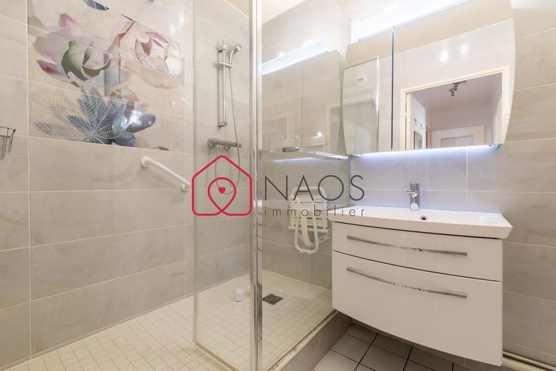 Appartement - 76 m² - 3 pièces