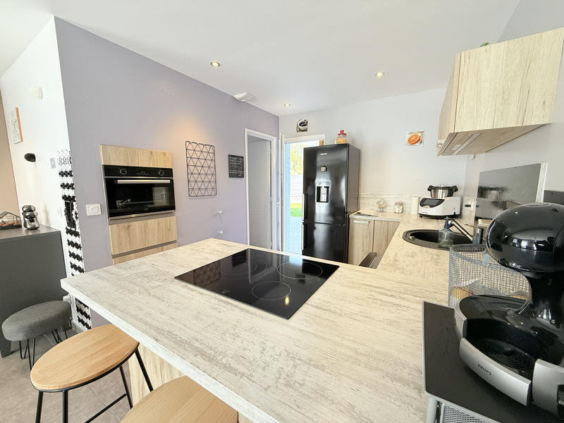 Maison - 96 m² - 4 pièces