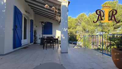 Maison traditionnelle - 140 m² - 6 pièces