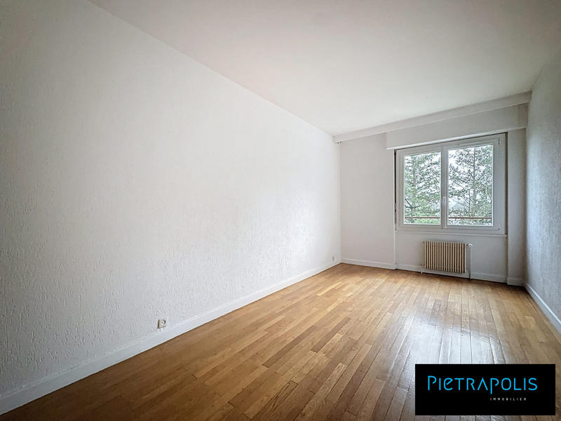 Appartement - 91 m² - 3 pièces