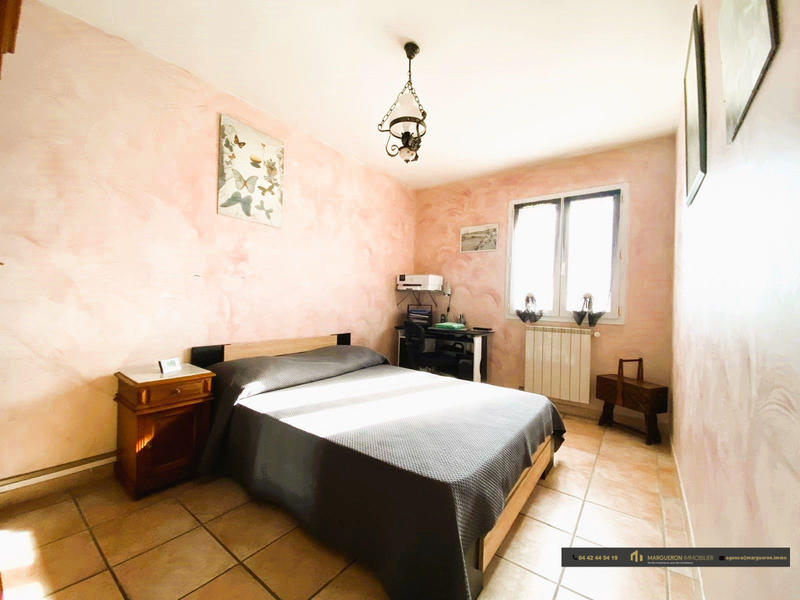 Villa - 180 m² - 5 pièces