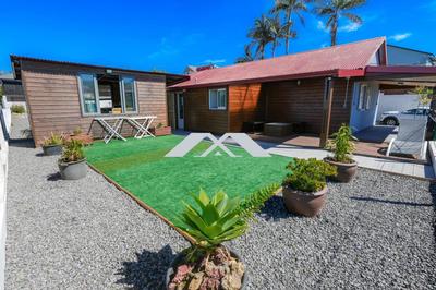 Maison - 125 m² - 8 pièces