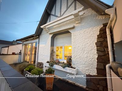 Maison - 110 m² - 6 pièces