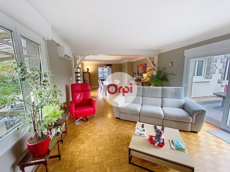 Maison - 165 m² - 5 pièces