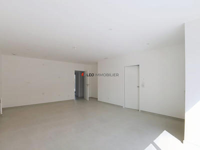 Maison - 64 m² - 3 pièces