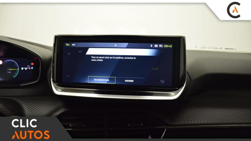 Peugeot 2008 II Ph.2 Allure Hybrid 145 e-Dsc6