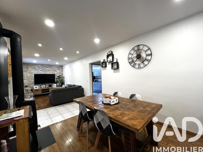 Maison - 91 m² - 6 pièces