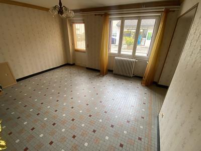 Maison traditionnelle - 125 m² - 5 pièces