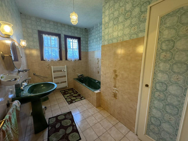 Maison - 107 m² - 5 pièces