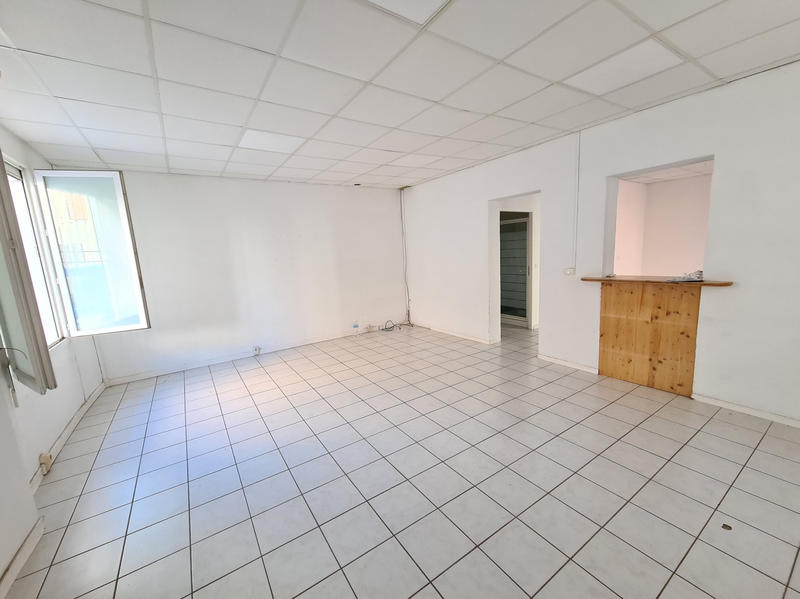 Bureau - 57 m²