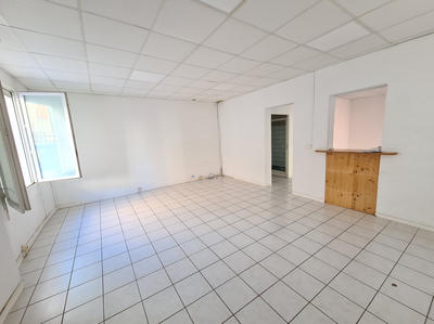 Bureau - 57 m²