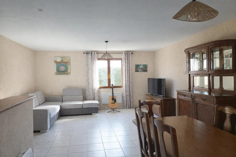 Maison - 92 m² - 4 pièces