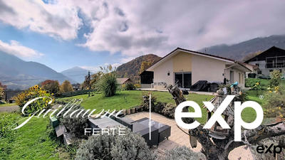 Maison - 94 m² - 4 pièces