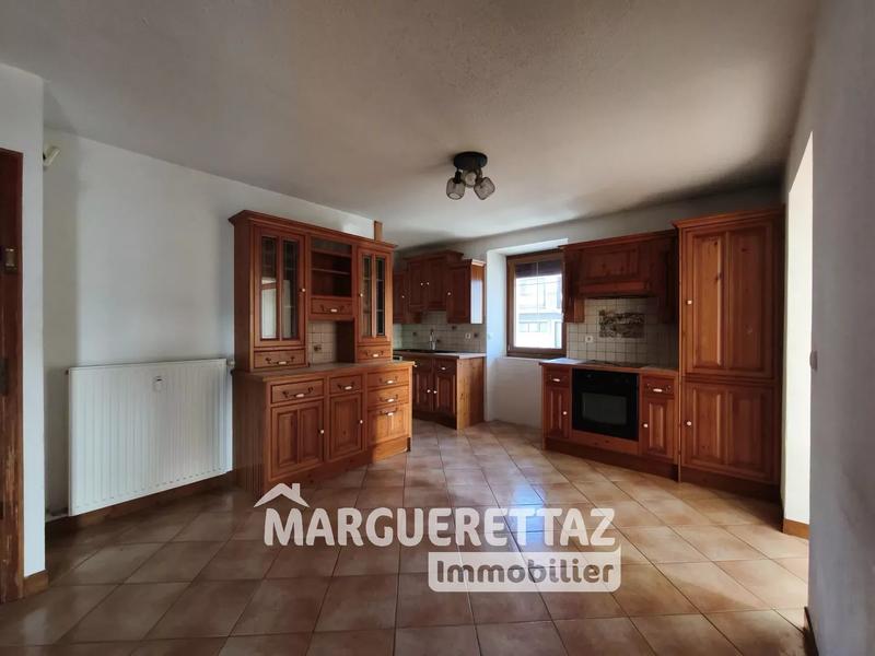 Appartement - 119 m² - 4 pièces