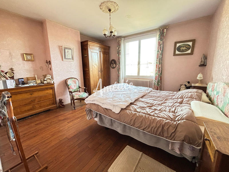 Maison ancienne - 160 m² - 5 pièces