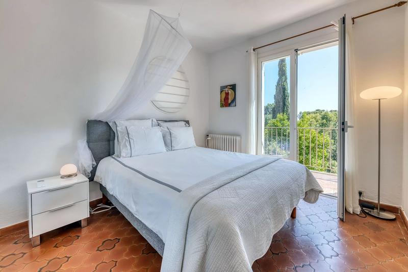 Maison - 195 m² - 6 pièces