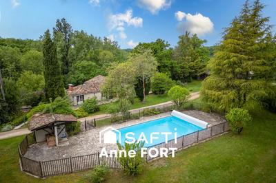 Maison - 138 m² - 5 pièces