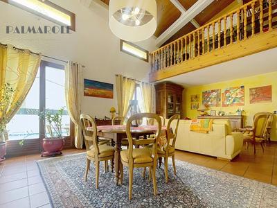 Villa - 188 m² - 6 pièces