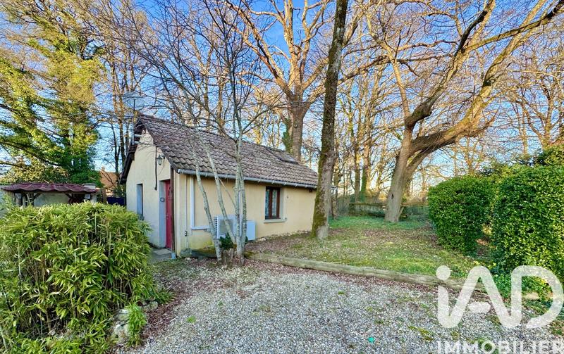 Maison - 370 m² - 14 pièces