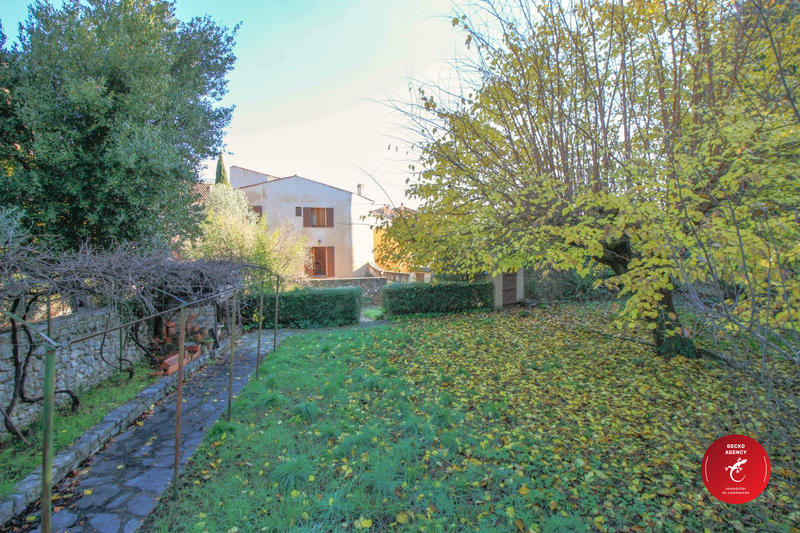 Maison - 125 m² - 8 pièces