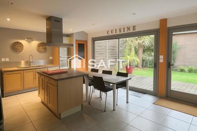 Maison - 112 m² - 7 pièces