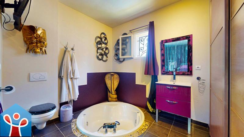 Maison - 130 m² - 4 pièces