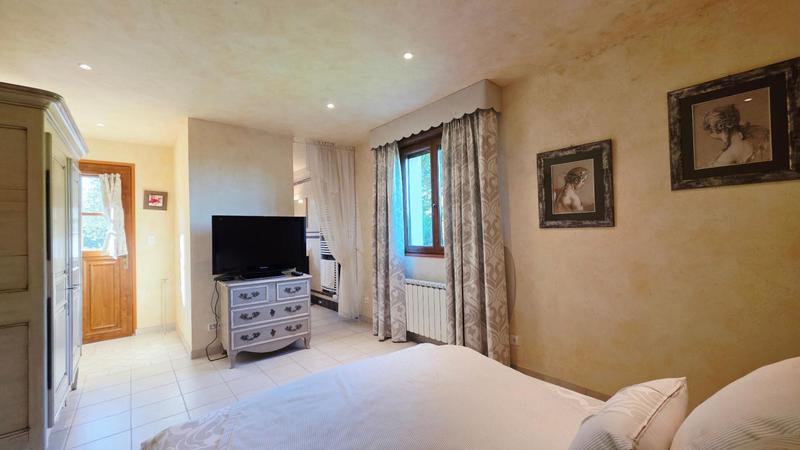 Maison - 165 m² - 6 pièces