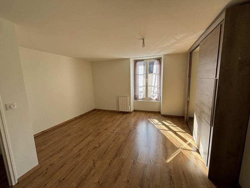 Maison de village - 85 m² - 4 pièces