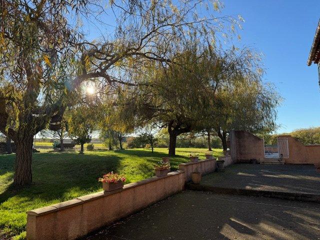 Corps de ferme - 342 m² - 10 pièces