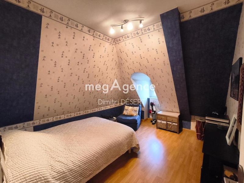 Maison - 193 m² - 10 pièces