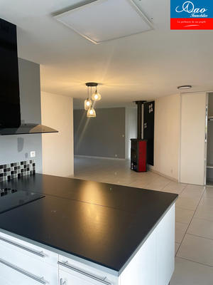 Maison - 166 m² - 8 pièces