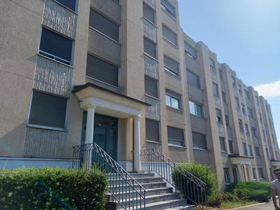 Appartement - 79 m² - 4 pièces