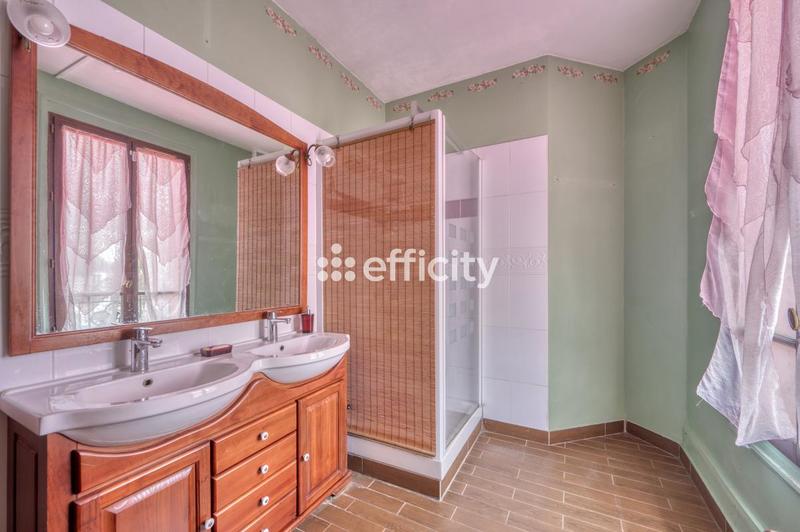 Maison - 119 m² - 6 pièces