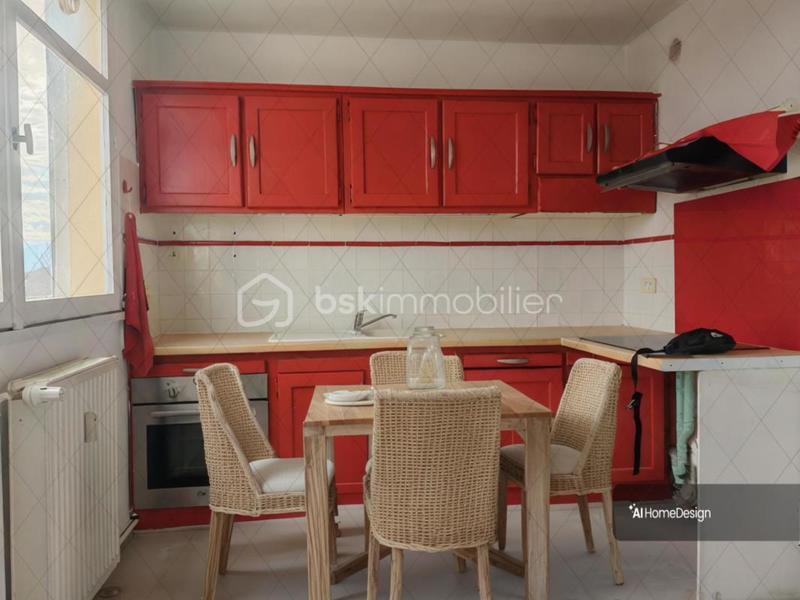 Appartement - 90 m² - 5 pièces