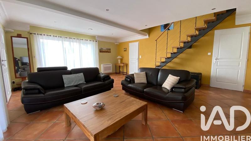 Maison - 193 m² - 7 pièces