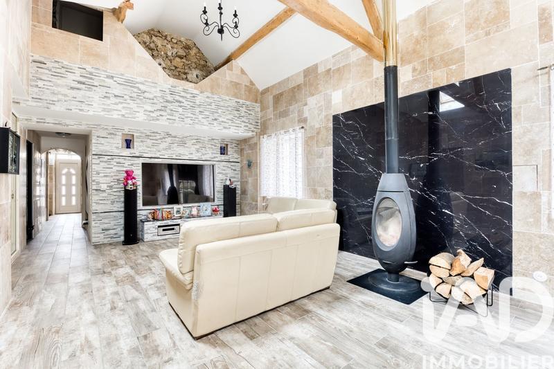 Maison - 152 m² - 6 pièces