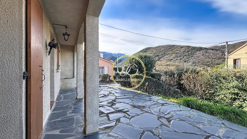 Pavillon - 210 m² - 7 pièces