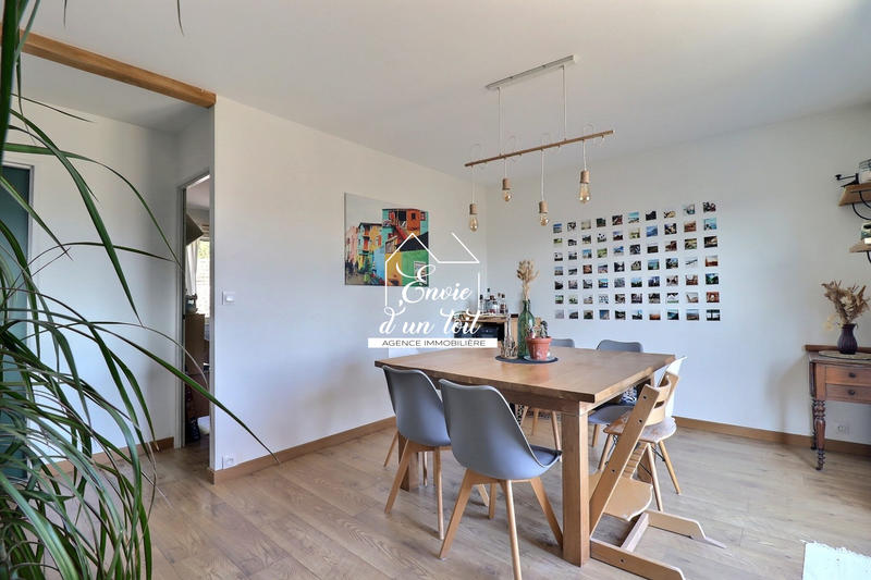 Maison - 108 m² - 4 pièces