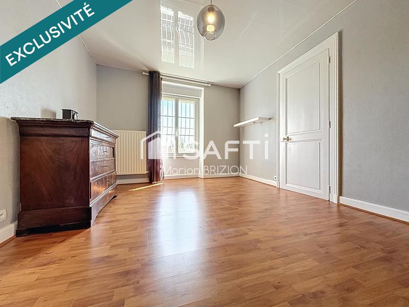 Maison - 226 m² - 8 pièces