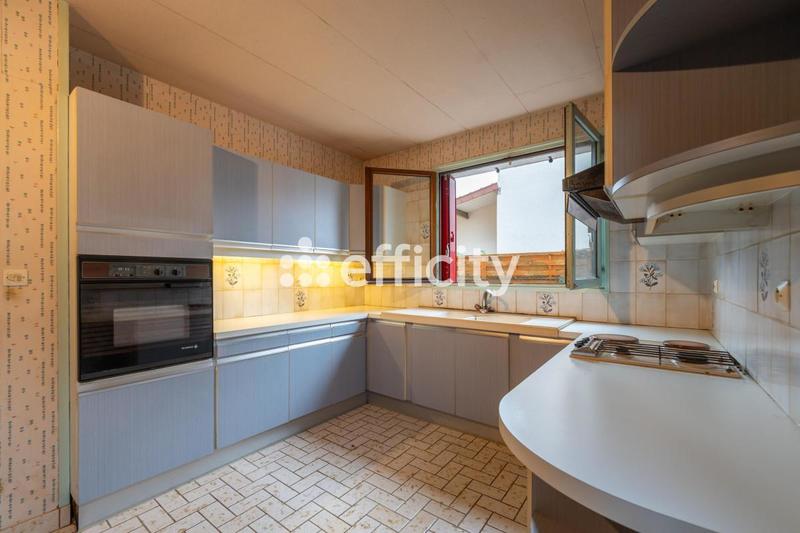 Maison - 134 m² - 5 pièces