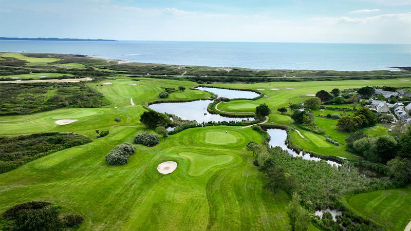 Villa - 263 m² - 7 pièces