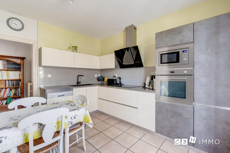 Maison - 120 m² - 4 pièces