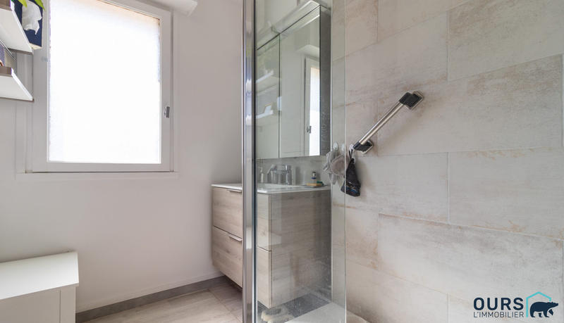 Appartement - 81 m² - 4 pièces