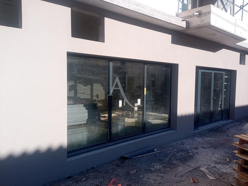 Local commercial - 69 m²