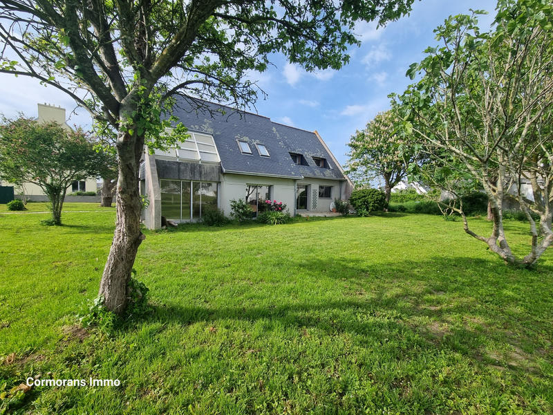 Maison - 180 m² - 6 pièces