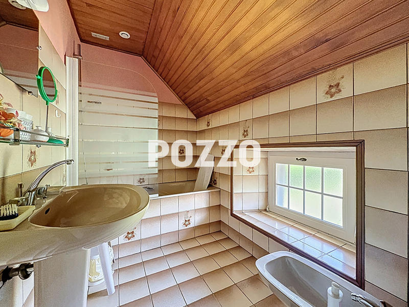 Maison - 150 m² - 7 pièces