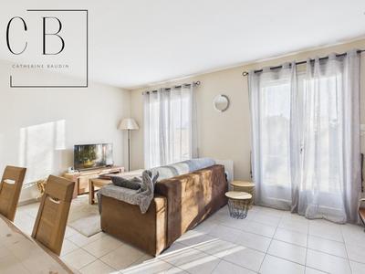 Maison - 115 m² - 6 pièces