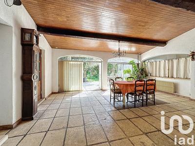 Maison - 160 m² - 9 pièces