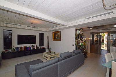 Appartement - 100 m² - 3 pièces